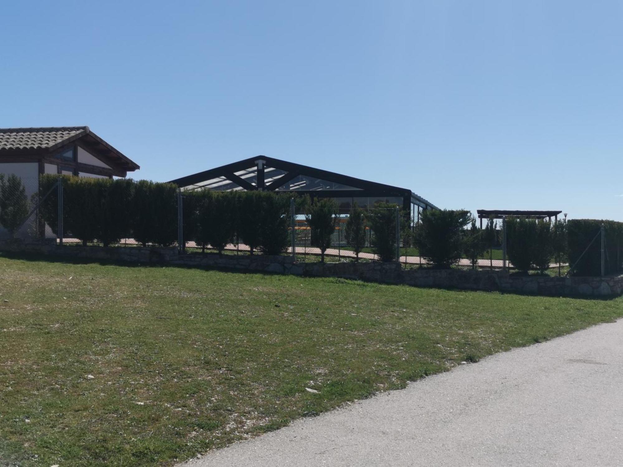 Apartamentos Rurales Alvado Tamajon Extérieur photo